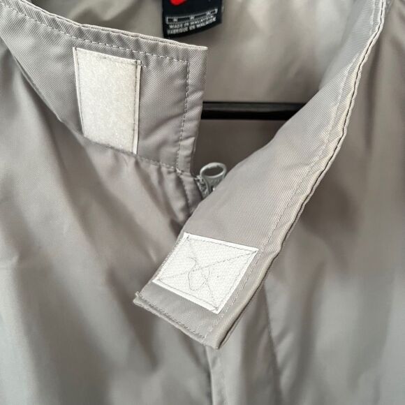 Nike Grey Navy Sports Water Resistant Swoosh Performance Windbreaker Jacket - Picture 6 of 11